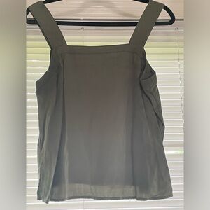 Banana Republic Tank
